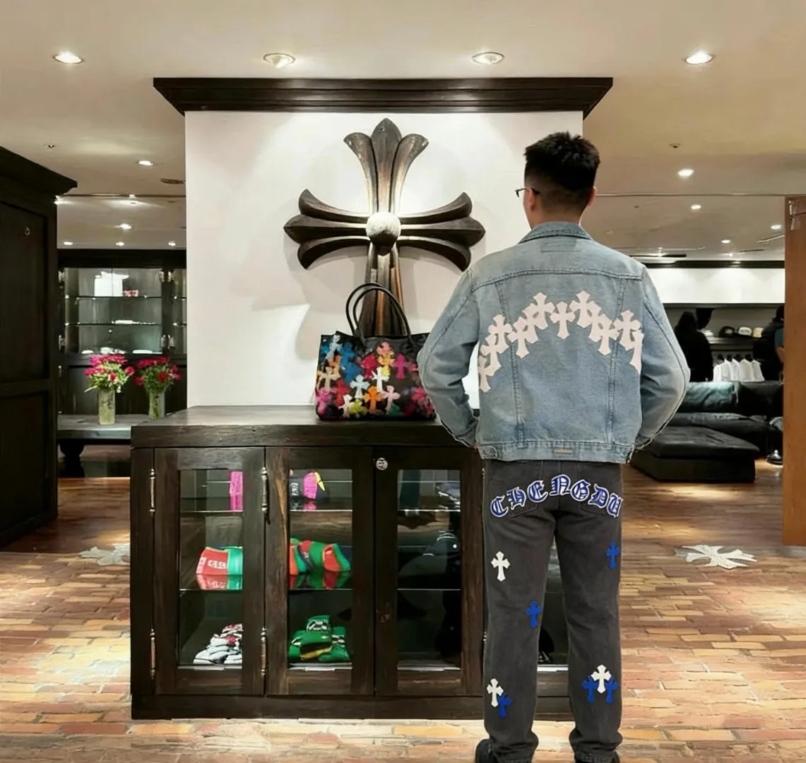 🔘『 』 🔘 𝐂𝐡𝐫𝐨𝐦𝐞 𝐇𝐞𝐚𝐫𝐭 CH